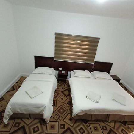 Happy Night Hostel Wadi Musa Extérieur photo